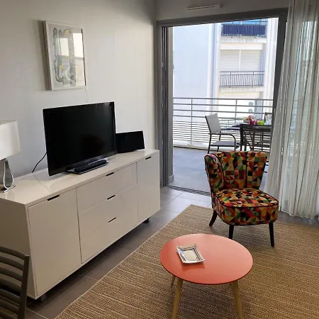 3* A - Moderne Avec Terrasse Et Parking, Proche Plage Et Commerces - Fr-1-539-13