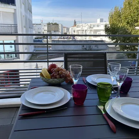 Appartement 3* A - Moderne Avec Terrasse Et Parking, Proche Plage Et Commerces - Fr-1-539-13 Royan